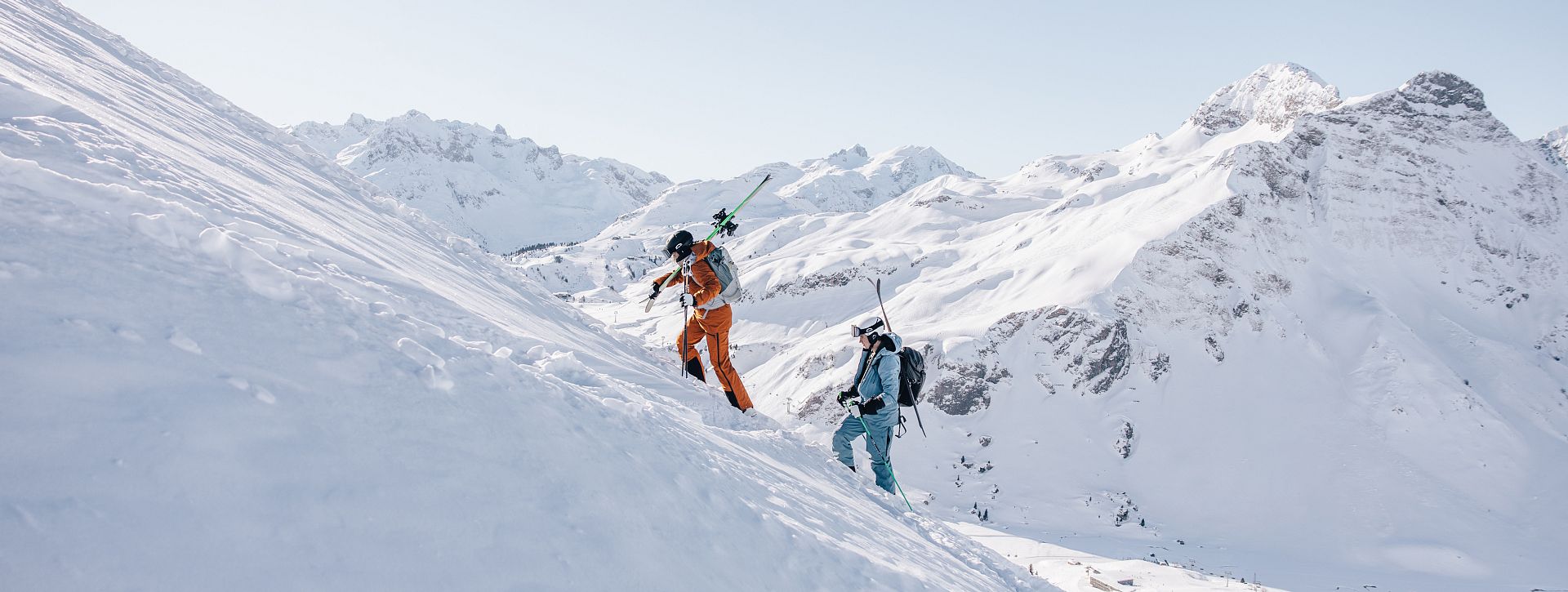 Sonnenskilauf in Warth-Schröcken