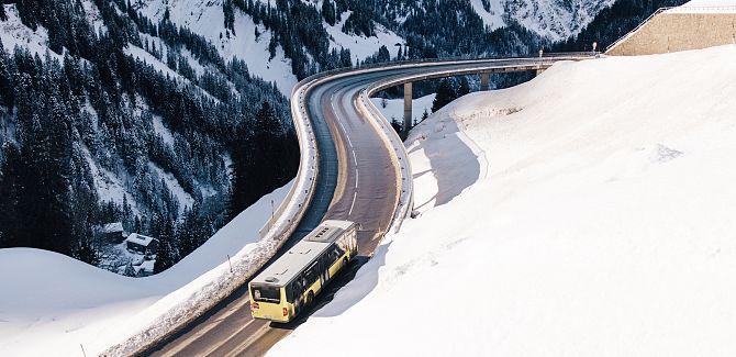 Skibusse in Warth-Schröcken.