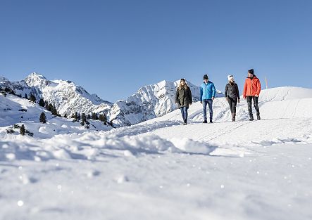 Winter hining at Hochtannbergpass