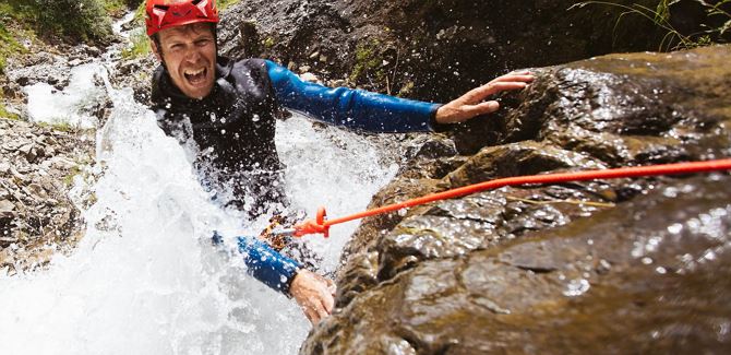Canyoning tour hard rock for adults - holzschopf.com